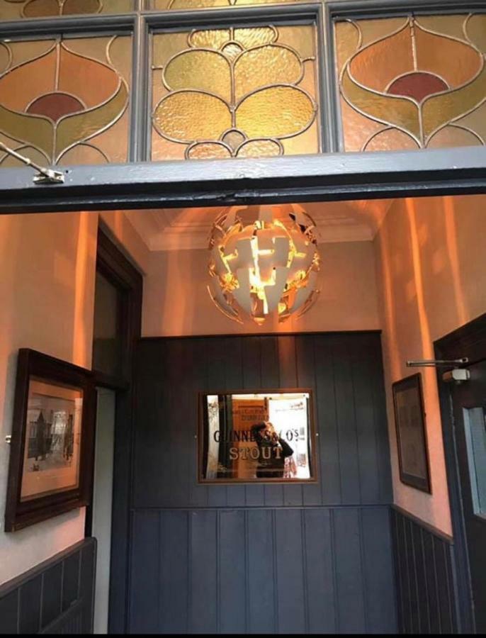 The Newbridge Hotel Exterior photo